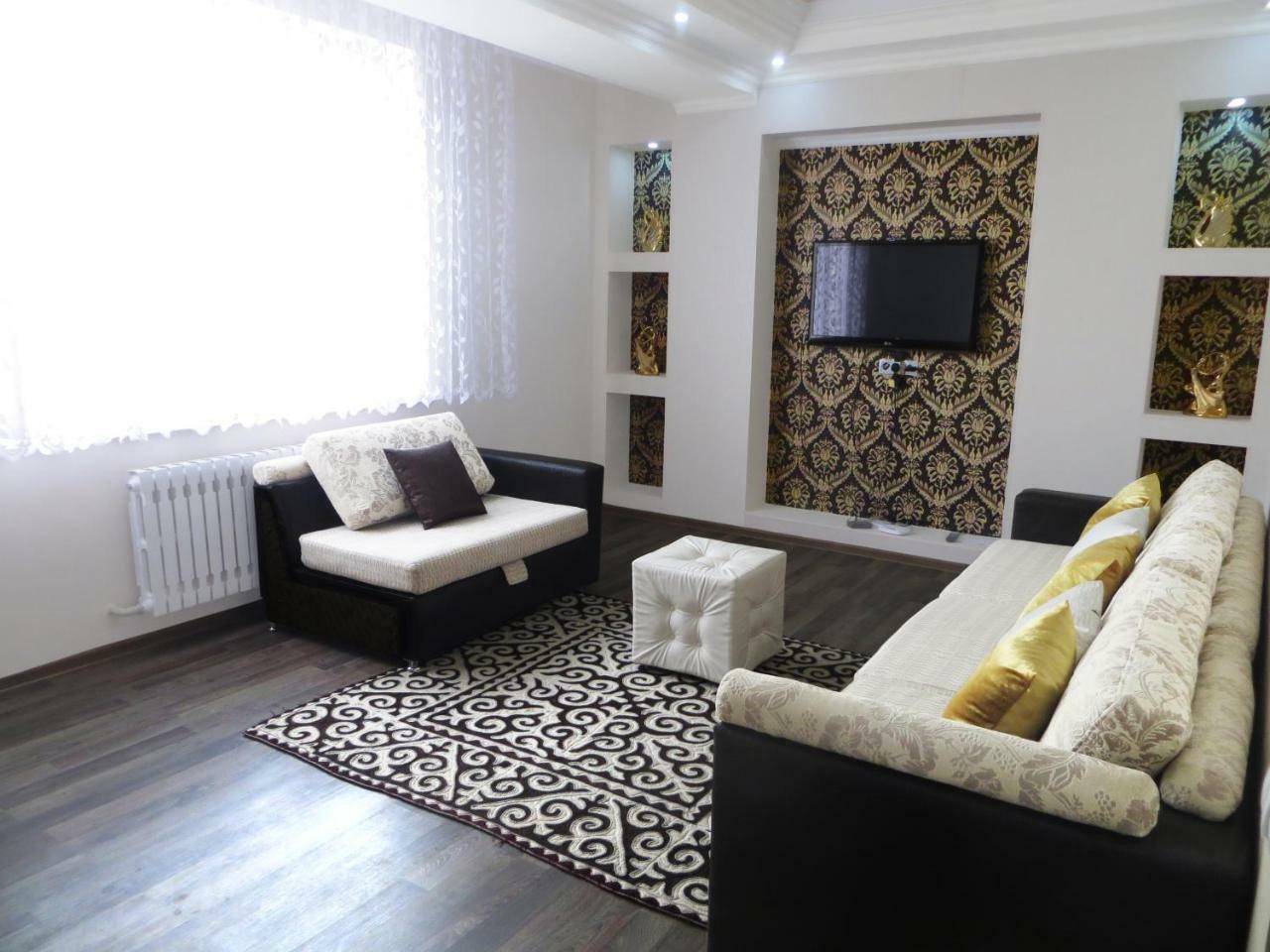Comfort Apartment Bishkek Exterior photo